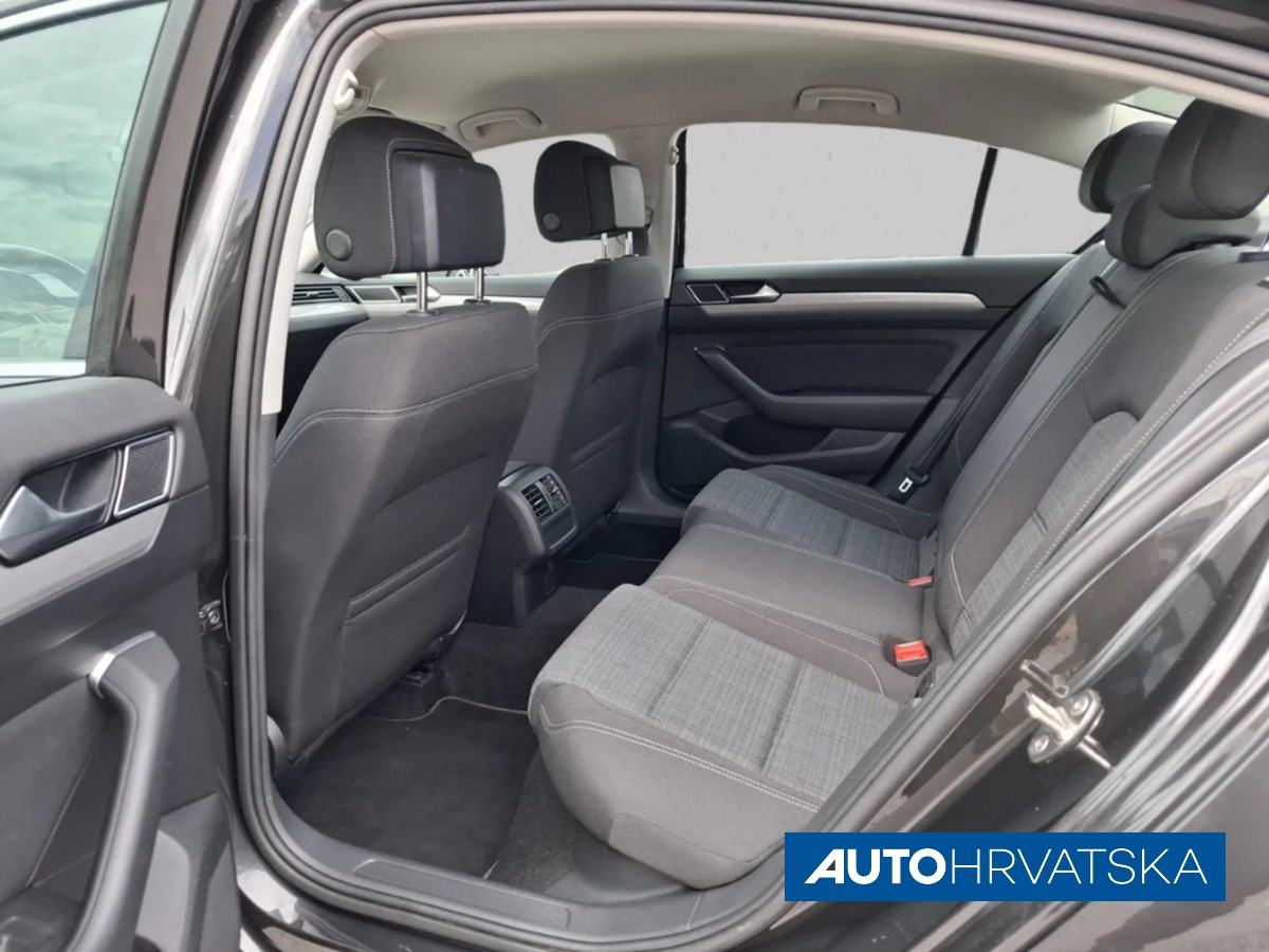 VOLKSWAGEN PASSAT 1.5 TSI DSG BUSSINES - JAMSTVO 15 MJESECI, 18.490,0, fotografija 10