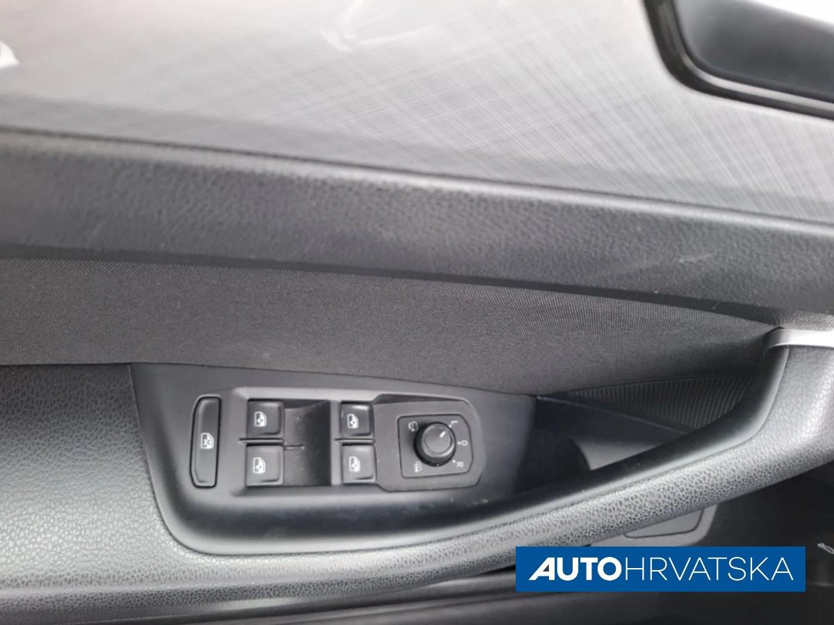 VOLKSWAGEN PASSAT 1.5 TSI DSG BUSSINES - JAMSTVO 15 MJESECI, 18.490,0, fotografija 18