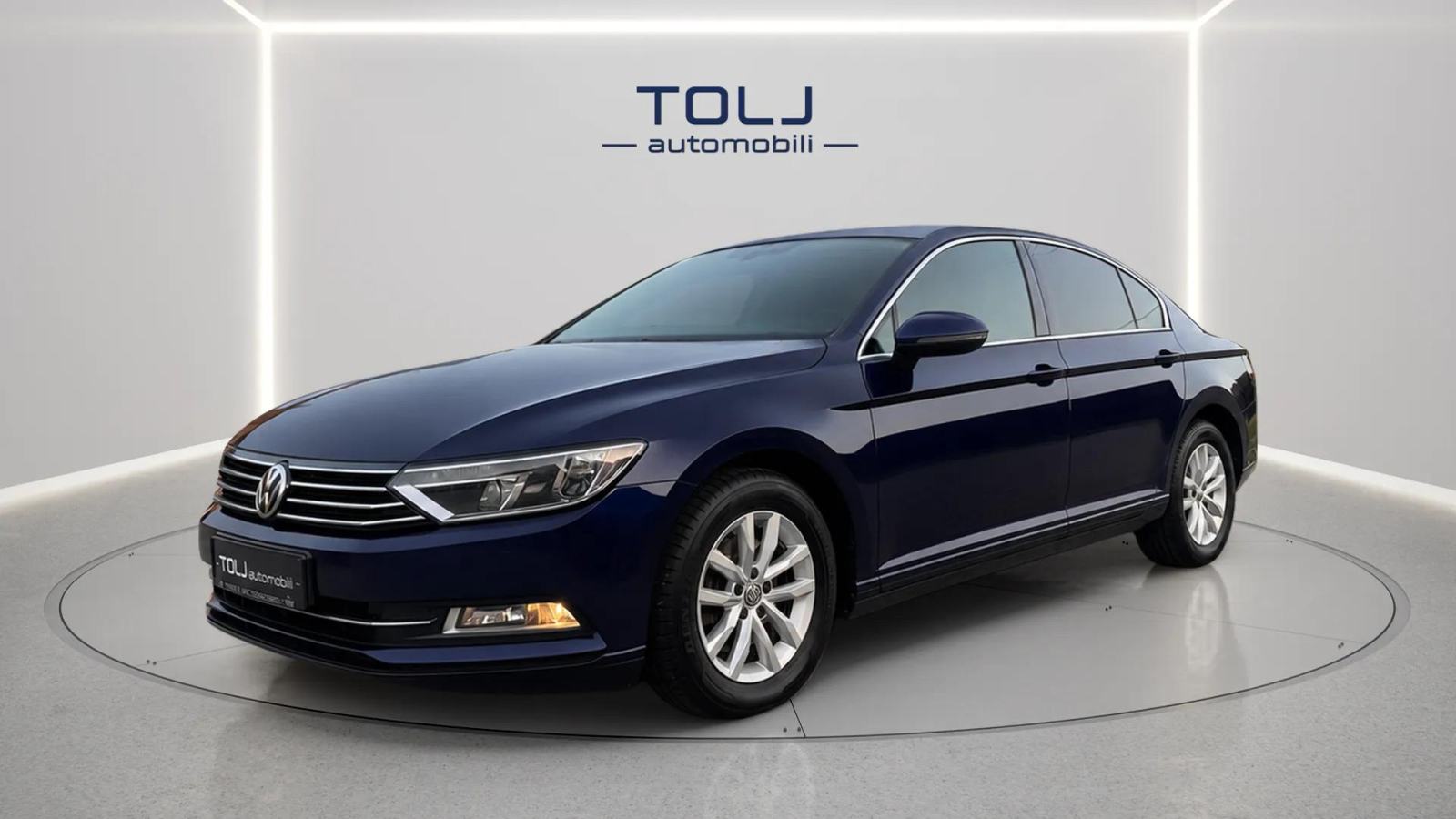Volkswagen Passat 2,0 TDI DSG COMFORTLINE, fotografija 2