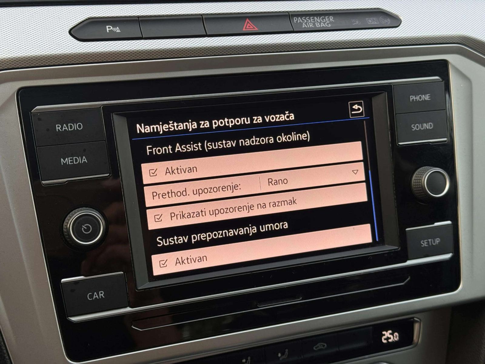 Volkswagen Passat 2,0 TDI DSG COMFORTLINE, fotografija 16