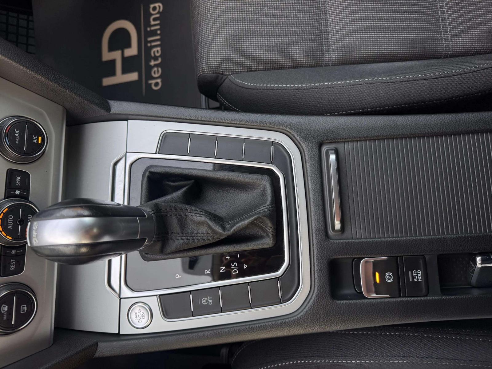Volkswagen Passat 2,0 TDI DSG COMFORTLINE, fotografija 19