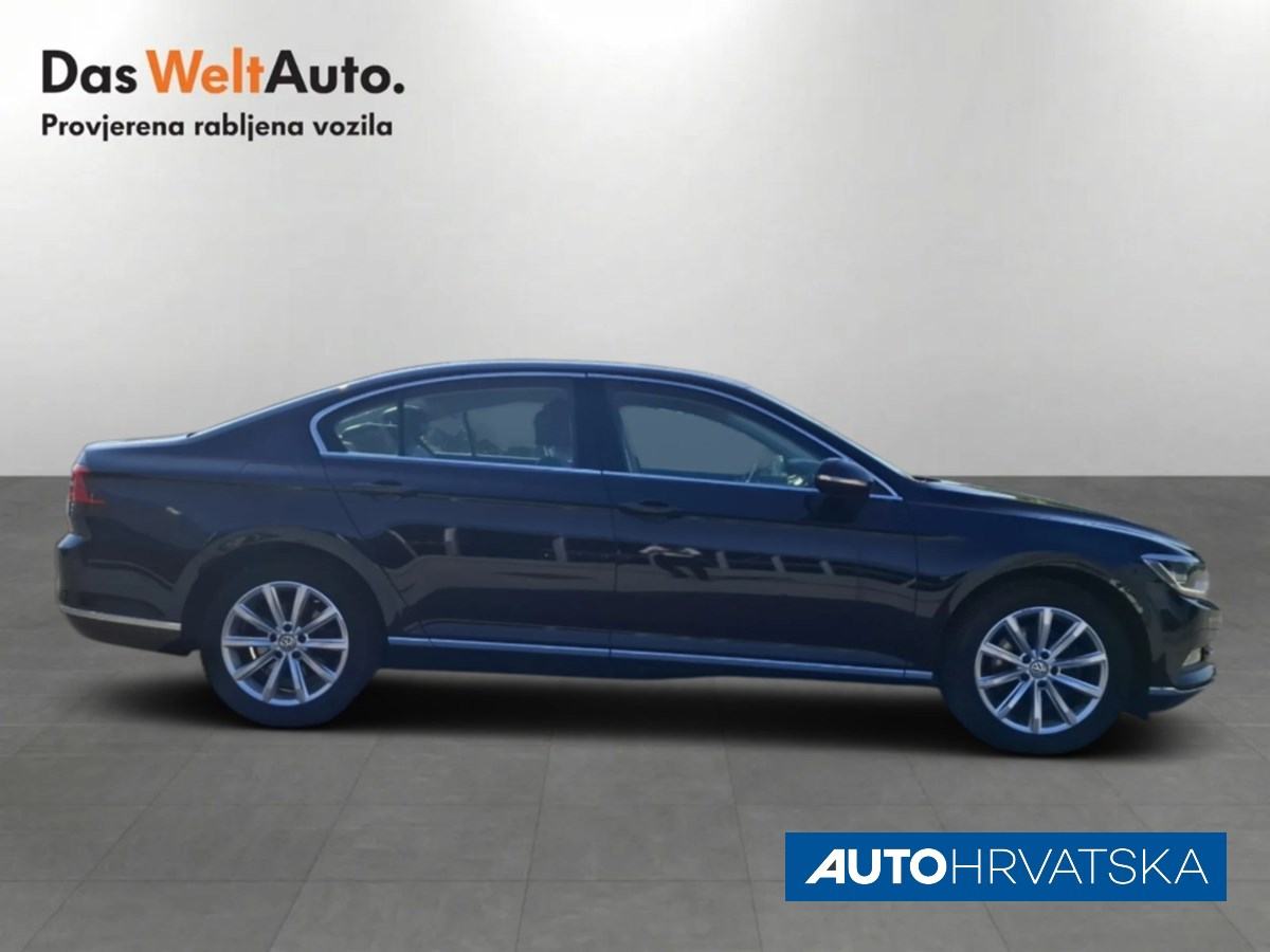 VOLKSWAGEN PASSAT 2.0 TDI Highline - JAMSTVO 15 MJESECI, 16.990,00 €, fotografija 4
