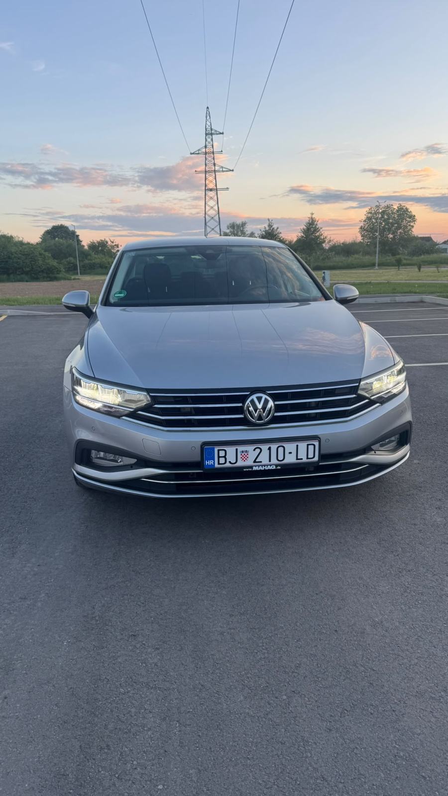 Volkswagen Passat 2.0Tdi , Business , SAMO 73,000km, fotografija 1