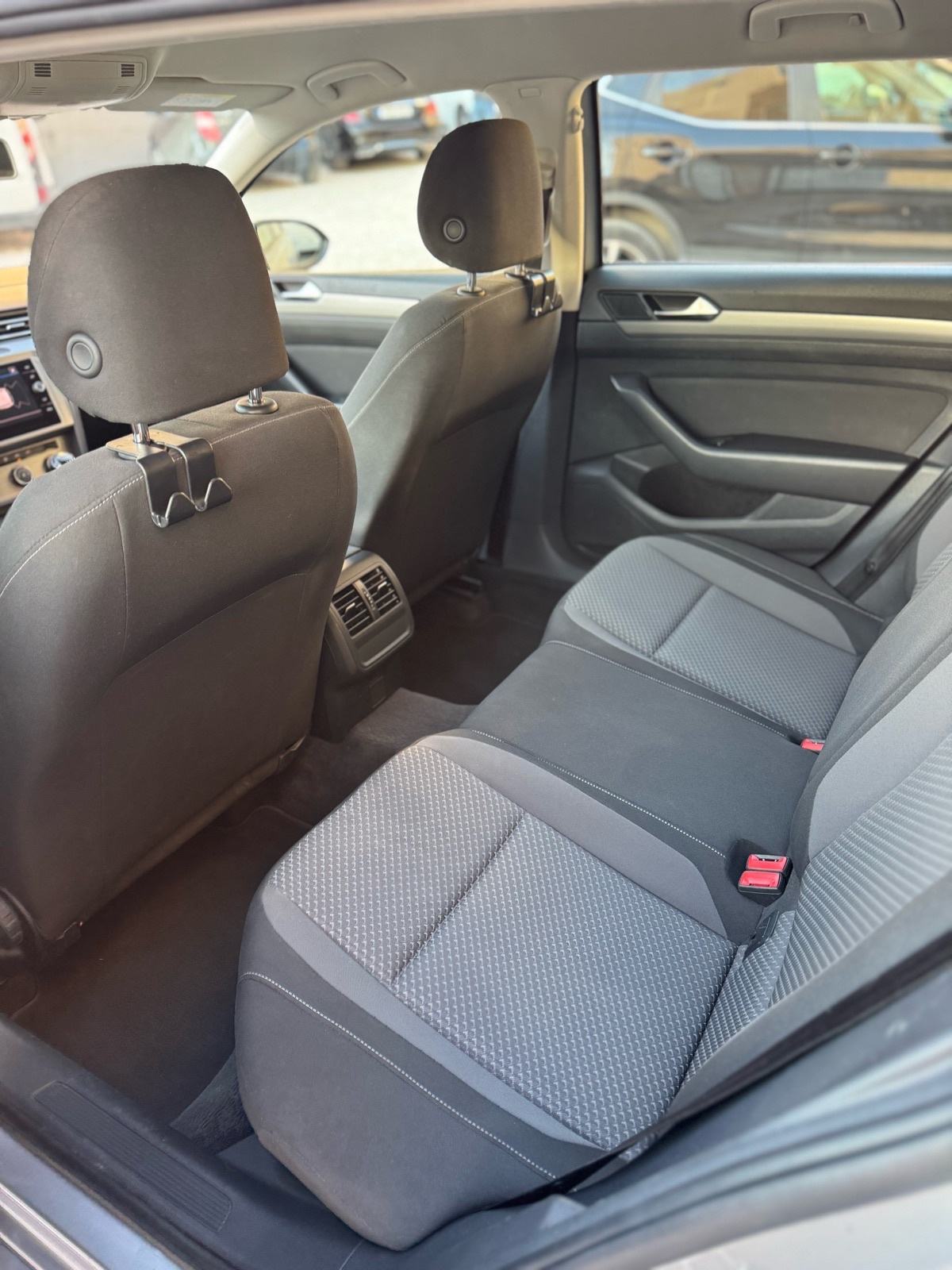 Volkswagen Passat B8 1.6 TDI, Redizajn, Servisna, fotografija 13