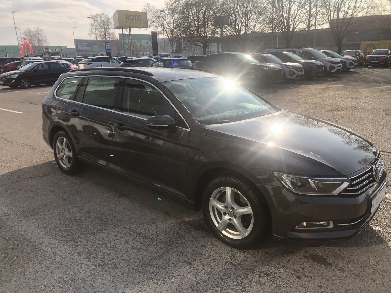 VOLKSWAGEN PASSAT VARIANT 1,6 TDI 120 DSG, fotografija 6