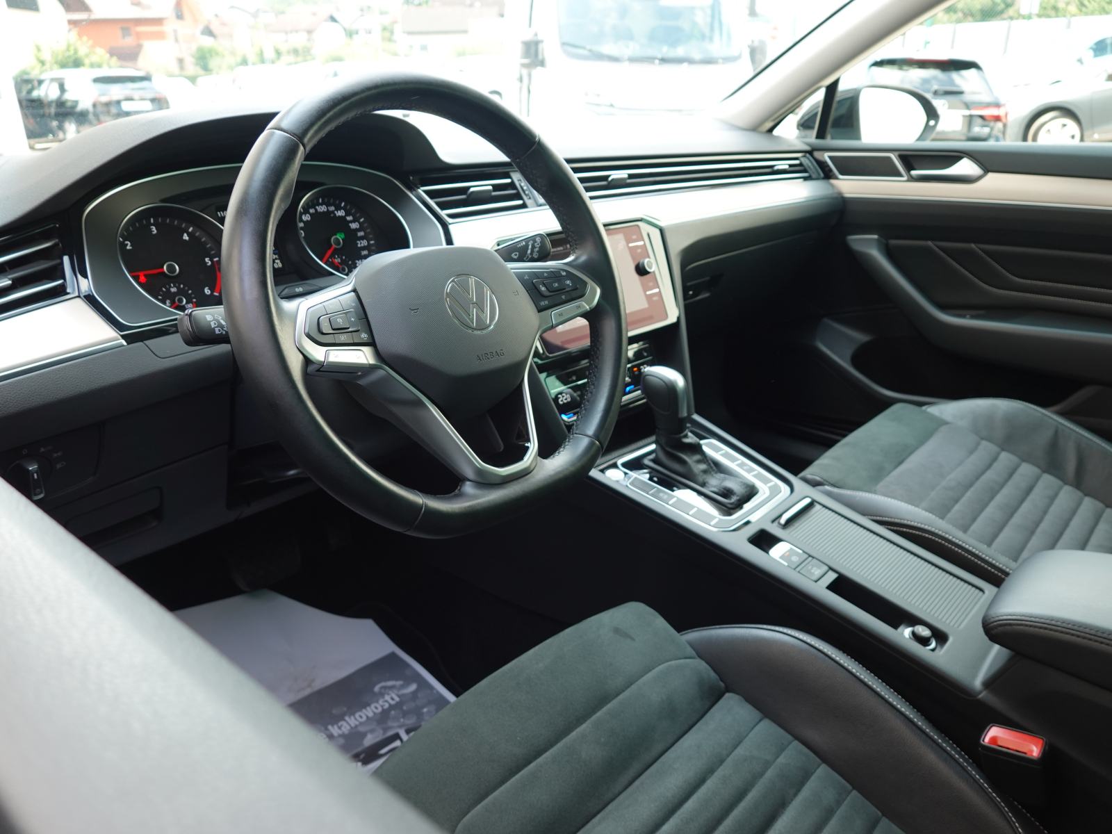 Volkswagen Passat Variant 2.0 TDI BMT Elegance DSG+MATRIX+KLJUKA+ELEK., fotografija 6
