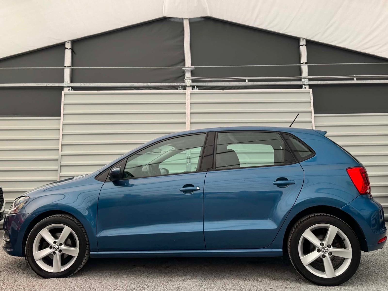 Volkswagen Polo 1.2 TSI - HIGHLINE - DSG - NAVI - PDC - KAO NOV, fotografija 3