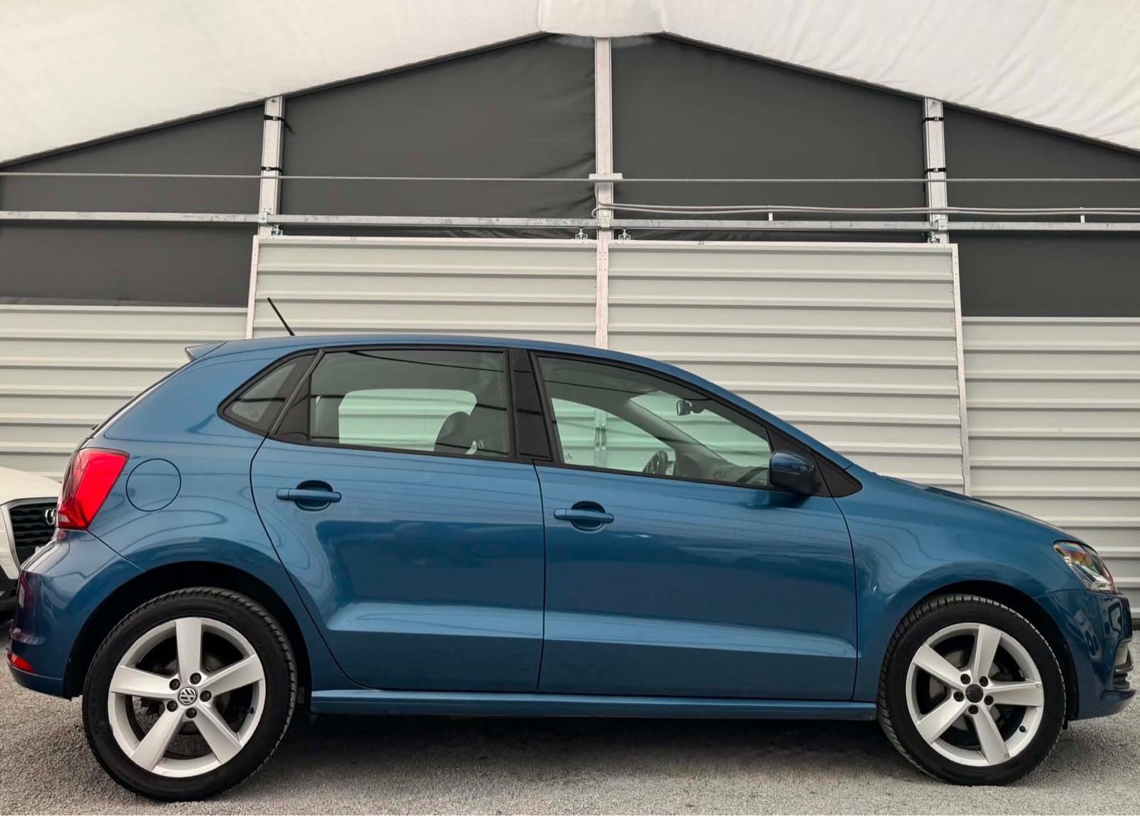 Volkswagen Polo 1.2 TSI - HIGHLINE - DSG - NAVI - PDC - KAO NOV, fotografija 4