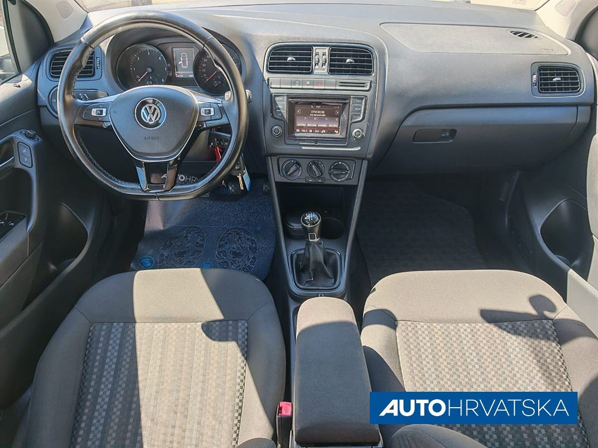 VOLKSWAGEN POLO 1.4 TDI TRENDLINE, 4.290,00 €, fotografija 11