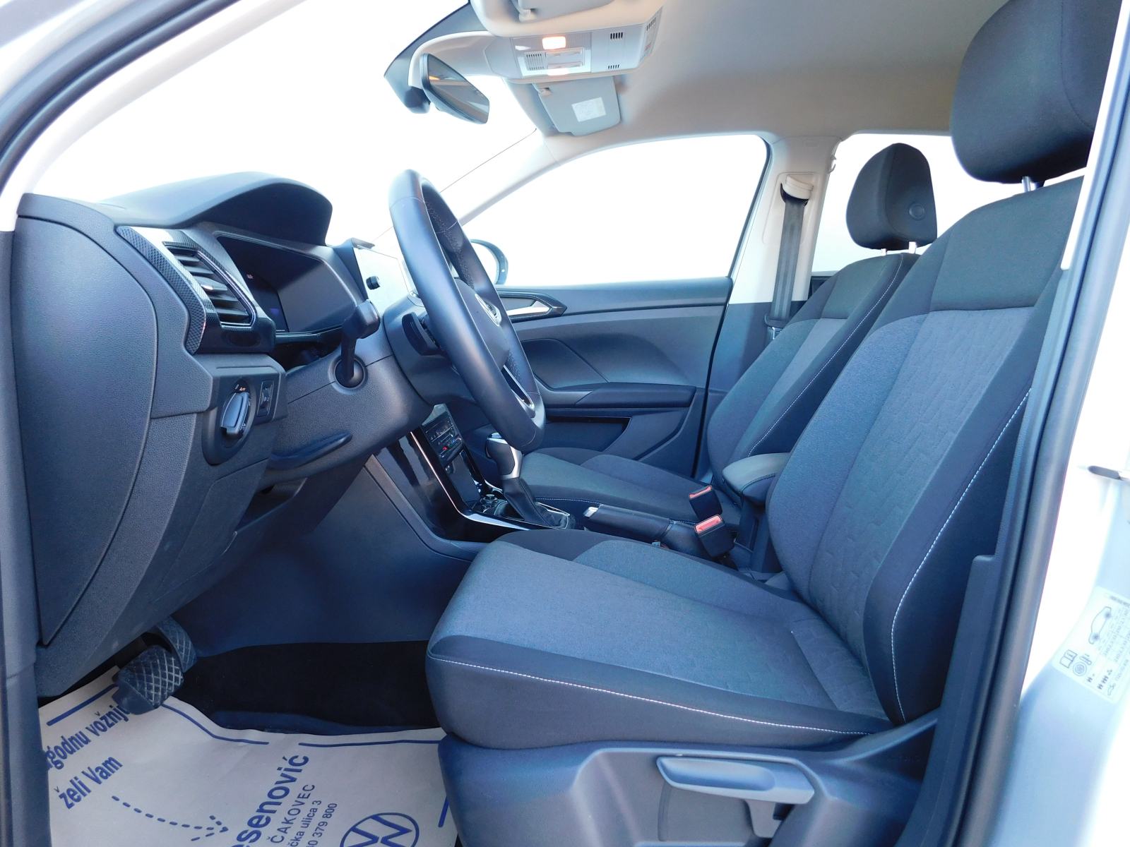 Volkswagen T-Cross 1.0 TSI DSG Life Plus, fotografija 8