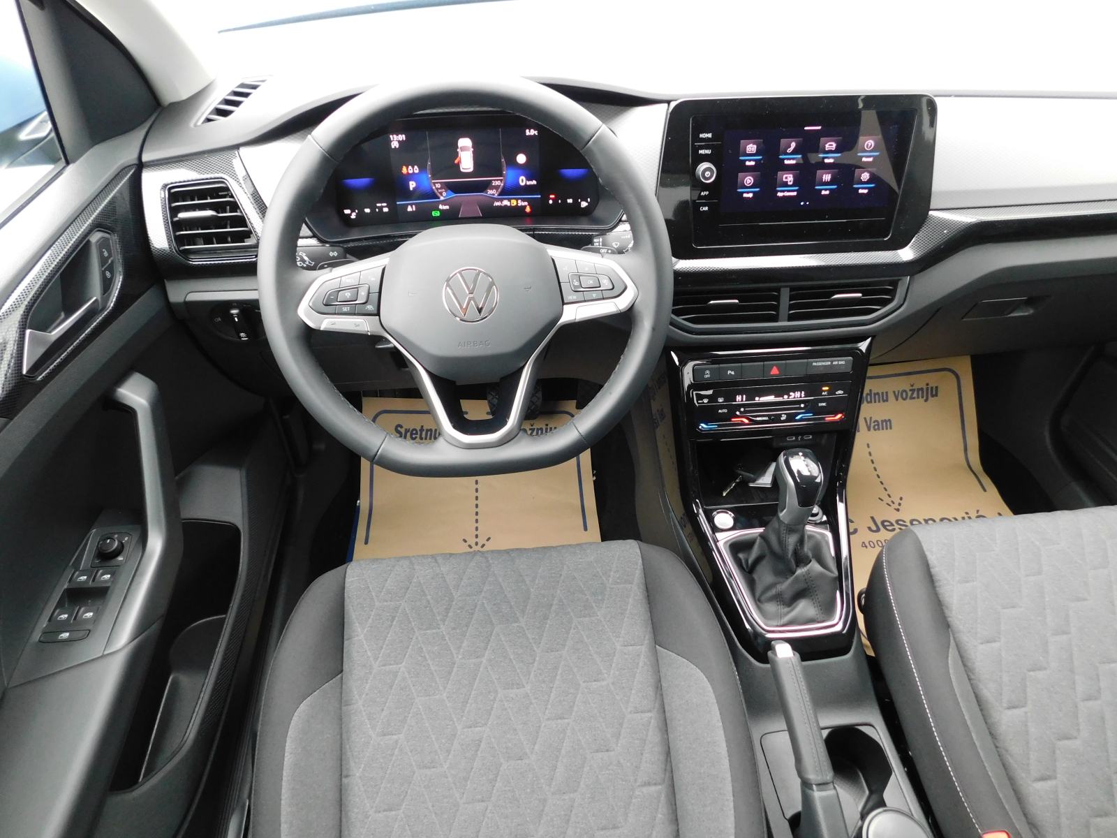Volkswagen T-Cross 1.0 TSI DSG Life Plus, fotografija 10