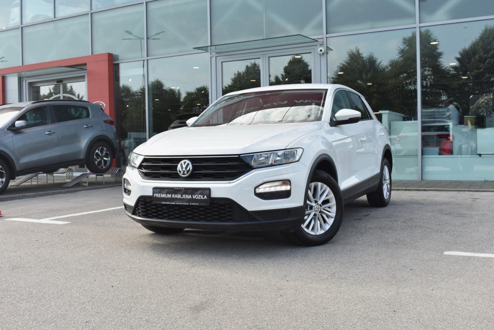 Volkswagen T-Roc 1,0 TSI BMT Design, ALU, DO 2 GODINE JAMSTVA, 2019 god.