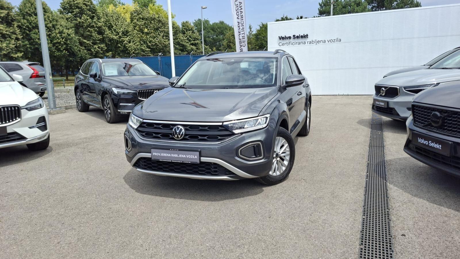 Volkswagen T-Roc 1.0 TSI LIFE, HR. porijeklo, Prvi Vlasnik, Jamstvo, pogled izvana - slika 1