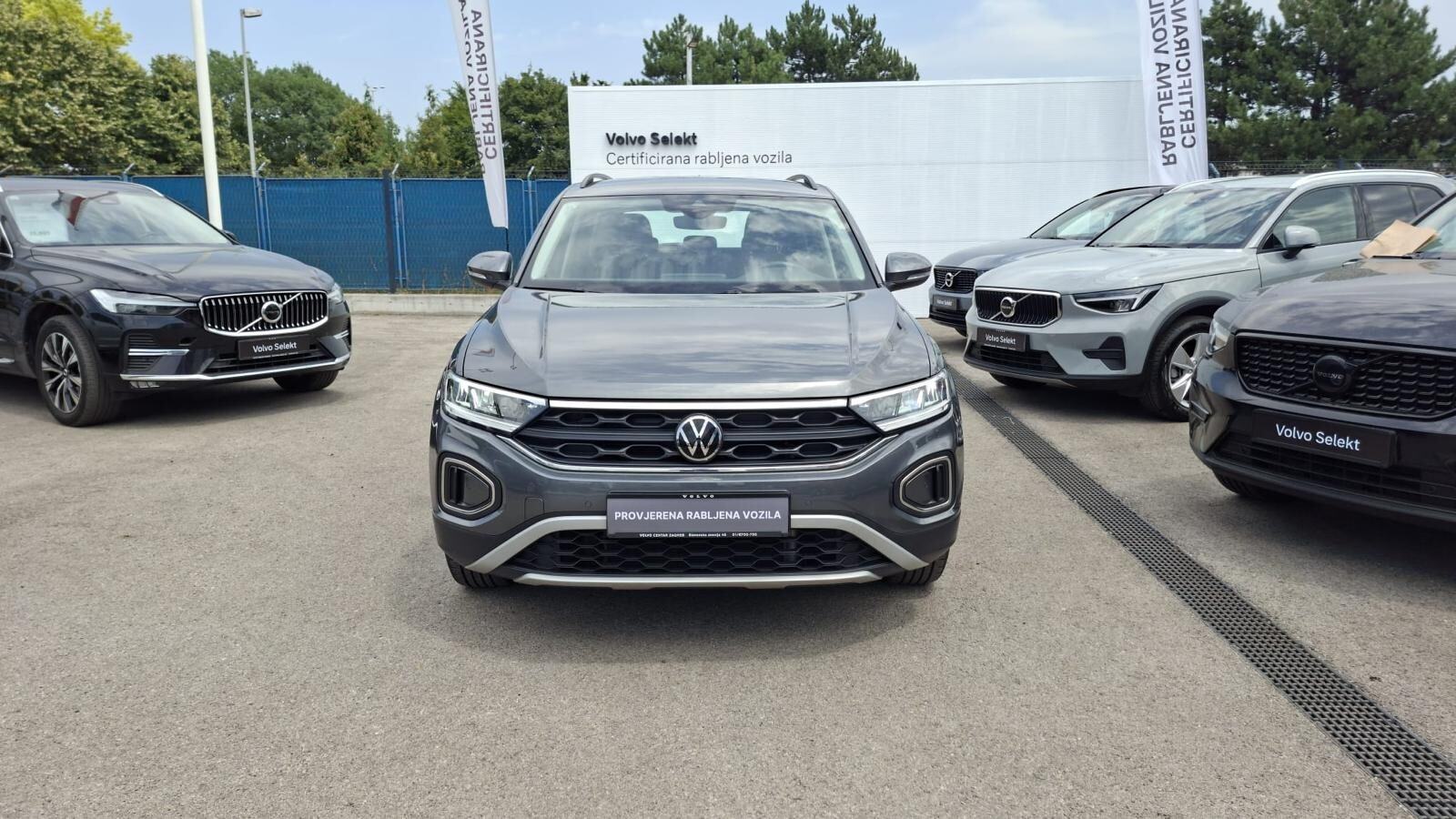 Volkswagen T-Roc 1.0 TSI LIFE, HR. porijeklo, Prvi Vlasnik, Jamstvo, pogled izvana - slika 2