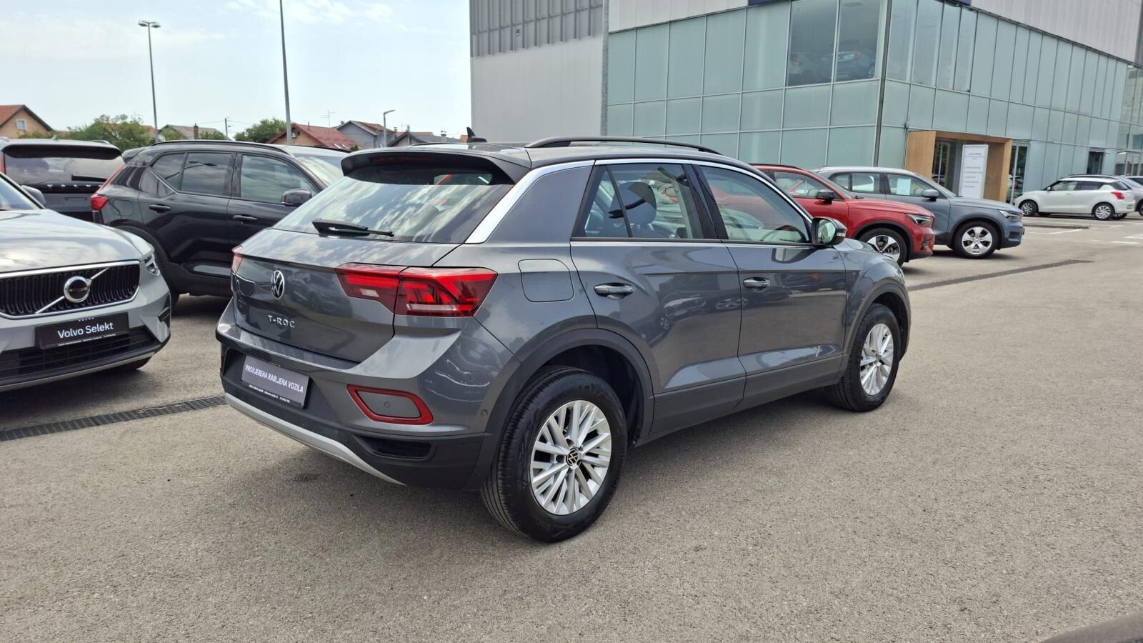 Volkswagen T-Roc 1.0 TSI LIFE, HR. porijeklo, Prvi Vlasnik, Jamstvo, fotografija 6