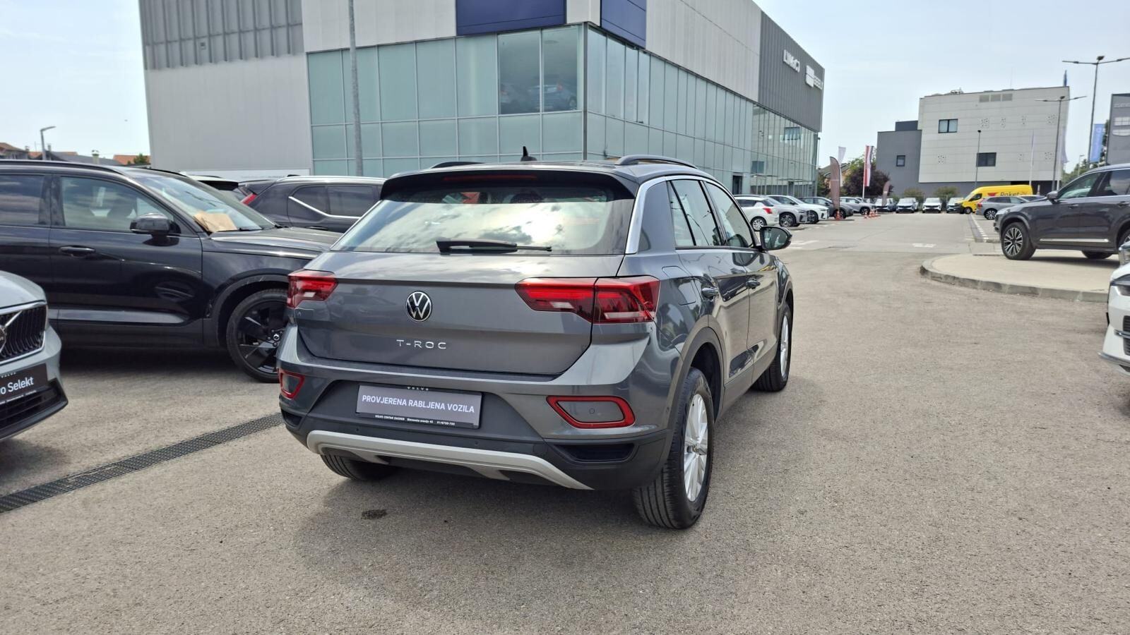 Volkswagen T-Roc 1.0 TSI LIFE, HR. porijeklo, Prvi Vlasnik, Jamstvo, fotografija 7