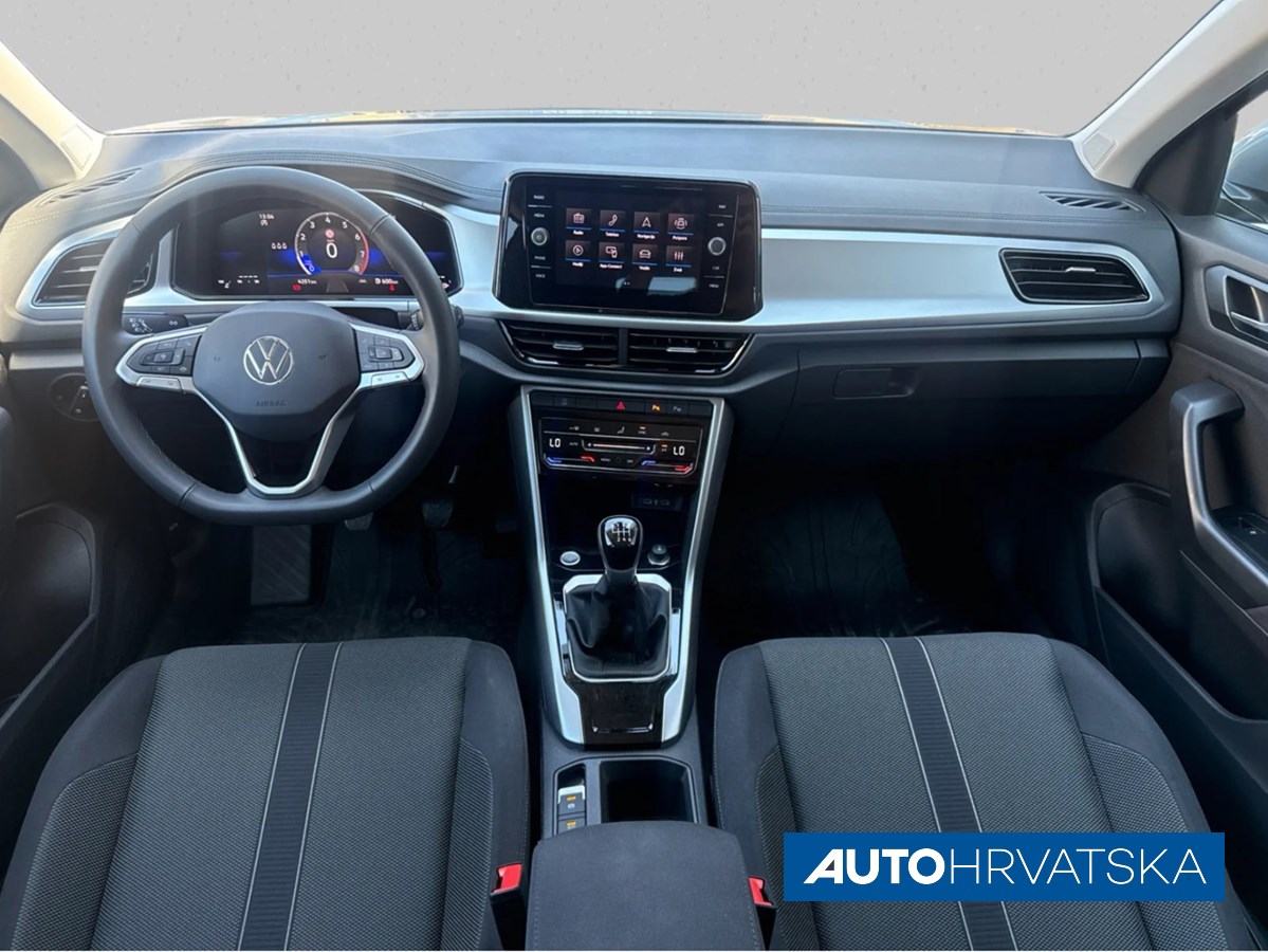VOLKSWAGEN T-ROC 1.5 TSI, 24.990,00 €, fotografija 9