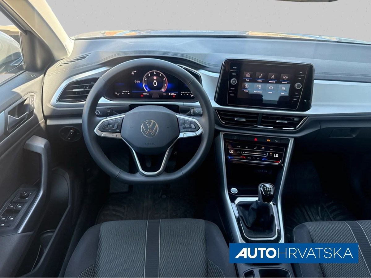 VOLKSWAGEN T-ROC 1.5 TSI, 24.990,00 €, fotografija 10