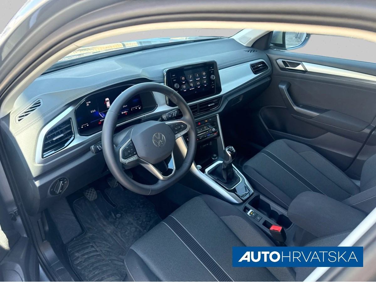 VOLKSWAGEN T-ROC 1.5 TSI, 24.990,00 €, fotografija 11