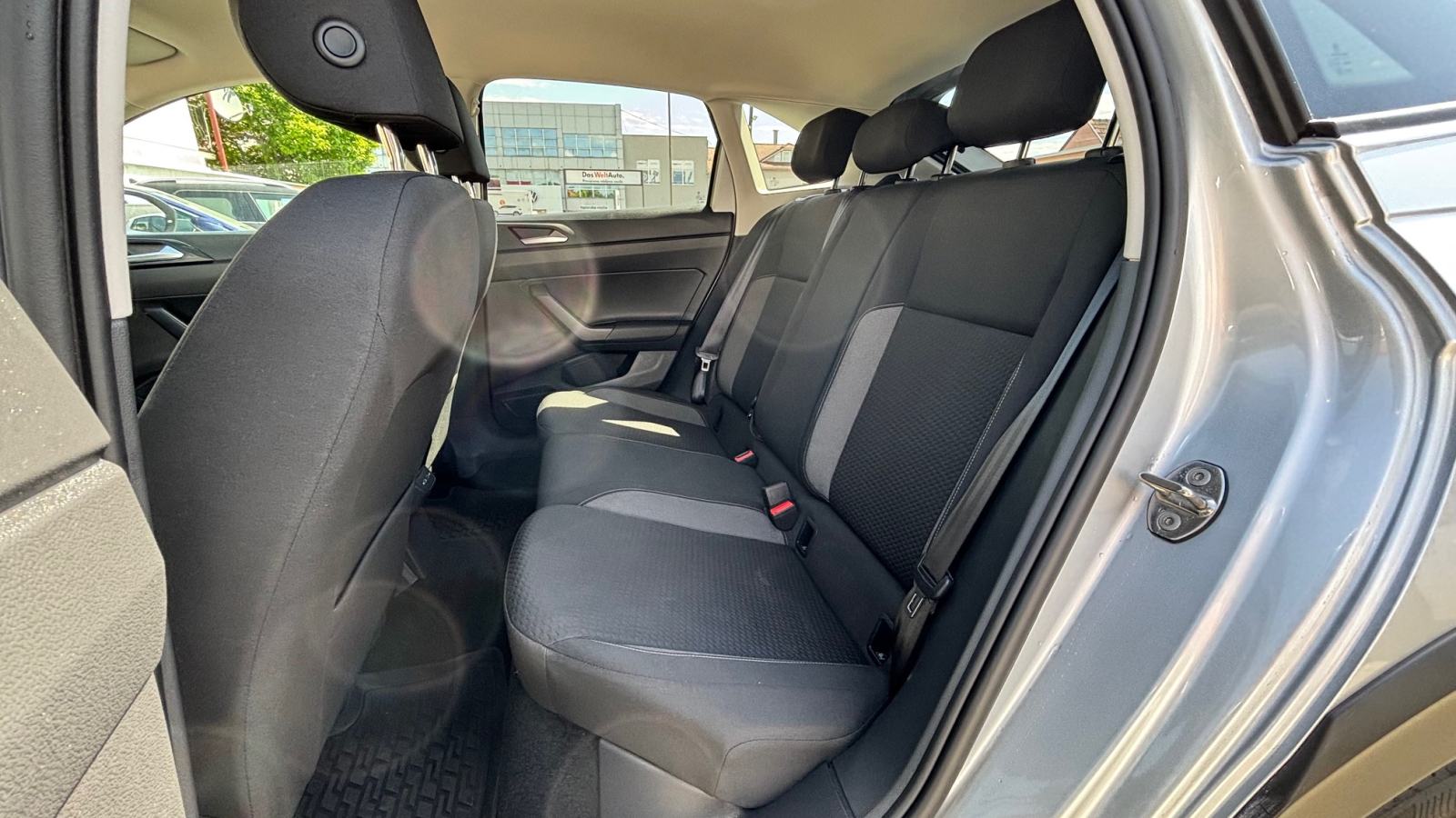 Volkswagen Taigo 1.0 TSI Life Plus, fotografija 11
