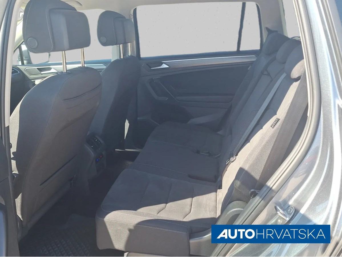 VOLKSWAGEN TIGUAN 1.5 TSI, 29.900,00 €, fotografija 11