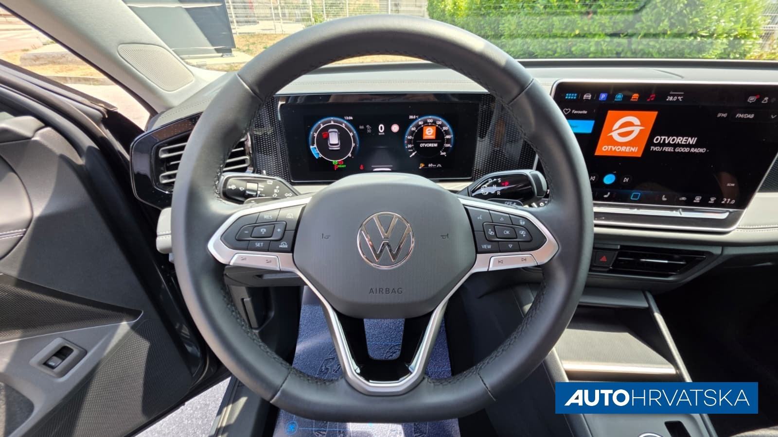 VOLKSWAGEN TIGUAN 1.5 TSI DSG LIFE PLUS - Tvorničko jamstvo, 33.400,00, fotografija 13