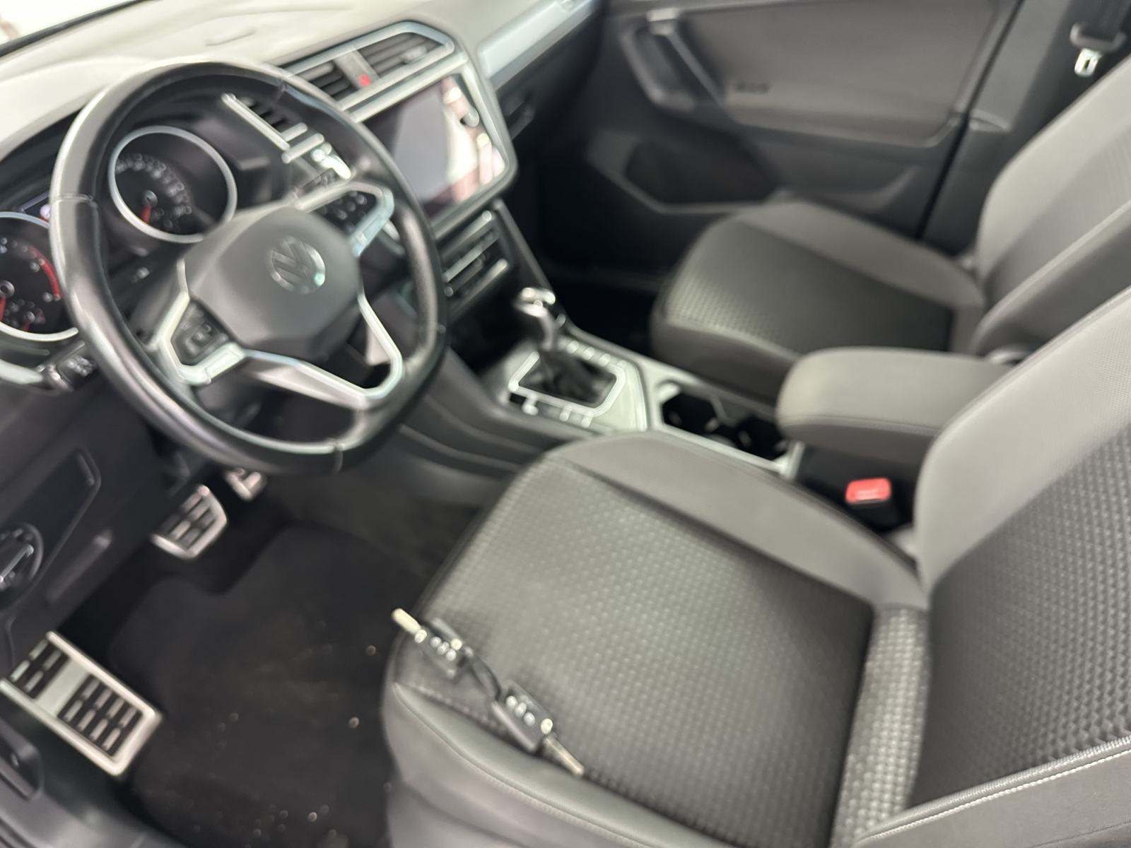 Volkswagen Tiguan 2.0 TDI 110kW.NEMŠKI+4ALU.NAVI.AUT.GRET.SED.LED, fotografija 20