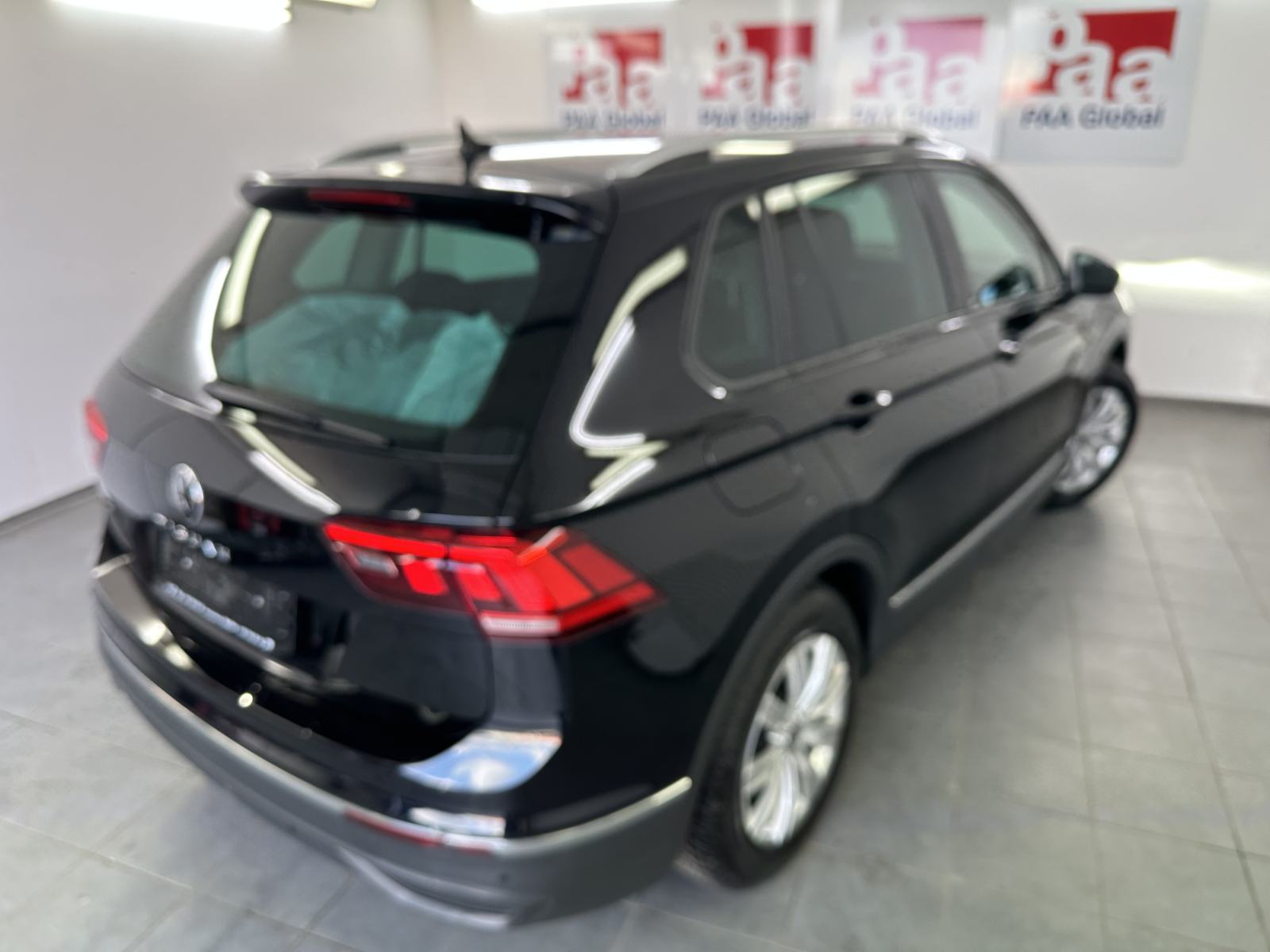 Volkswagen Tiguan 2.0 TDI 110kW.NEMŠKI+4ALU.NAVI.AUT.GRET.SED.LED, fotografija 5