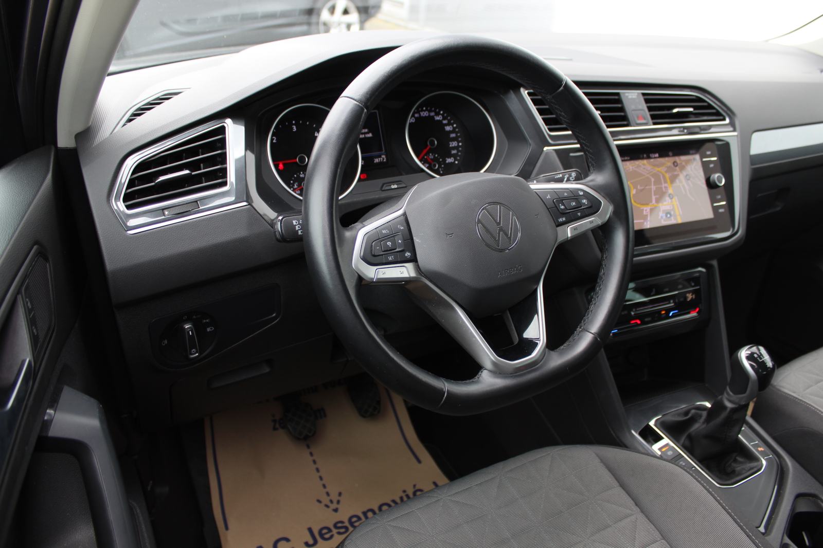 Volkswagen TIGUAN 2.0 TDI Life-LEASING BEZ UČEŠĆA!, fotografija 9