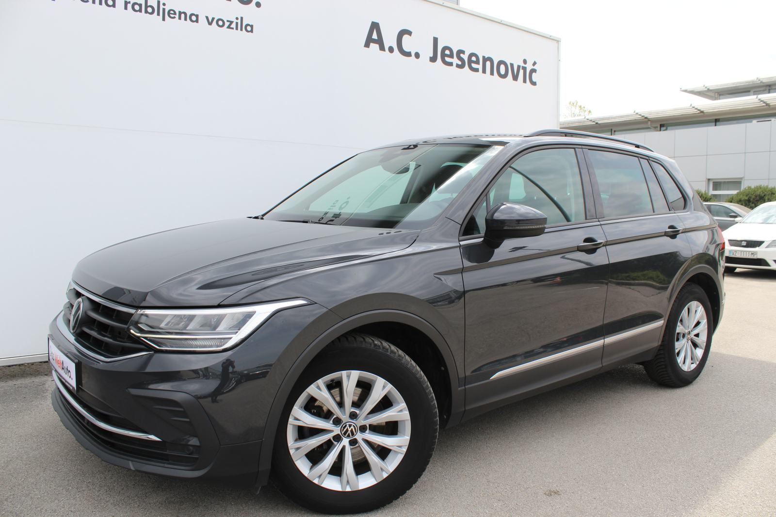 Volkswagen TIGUAN 2.0 TDI Life-LEASING BEZ UČEŠĆA!, fotografija 7