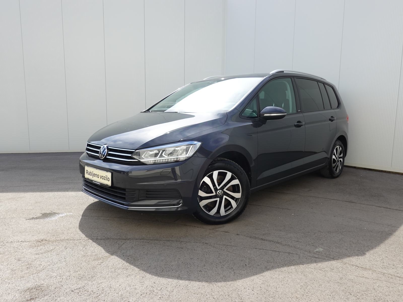 Volkswagen Touran 2.0 TDI Family + LED + OGR. SEDEŽI + ACC + NAVI, fotografija 15