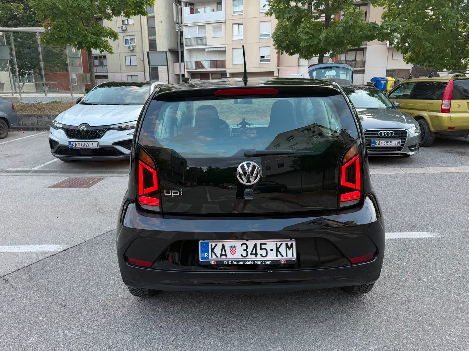 Volkswagen Up! 1,0 MPI, pogled izvana - slika 1