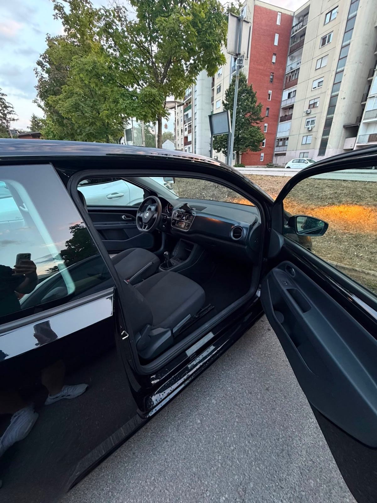 Volkswagen Up! 1,0 MPI, fotografija 11