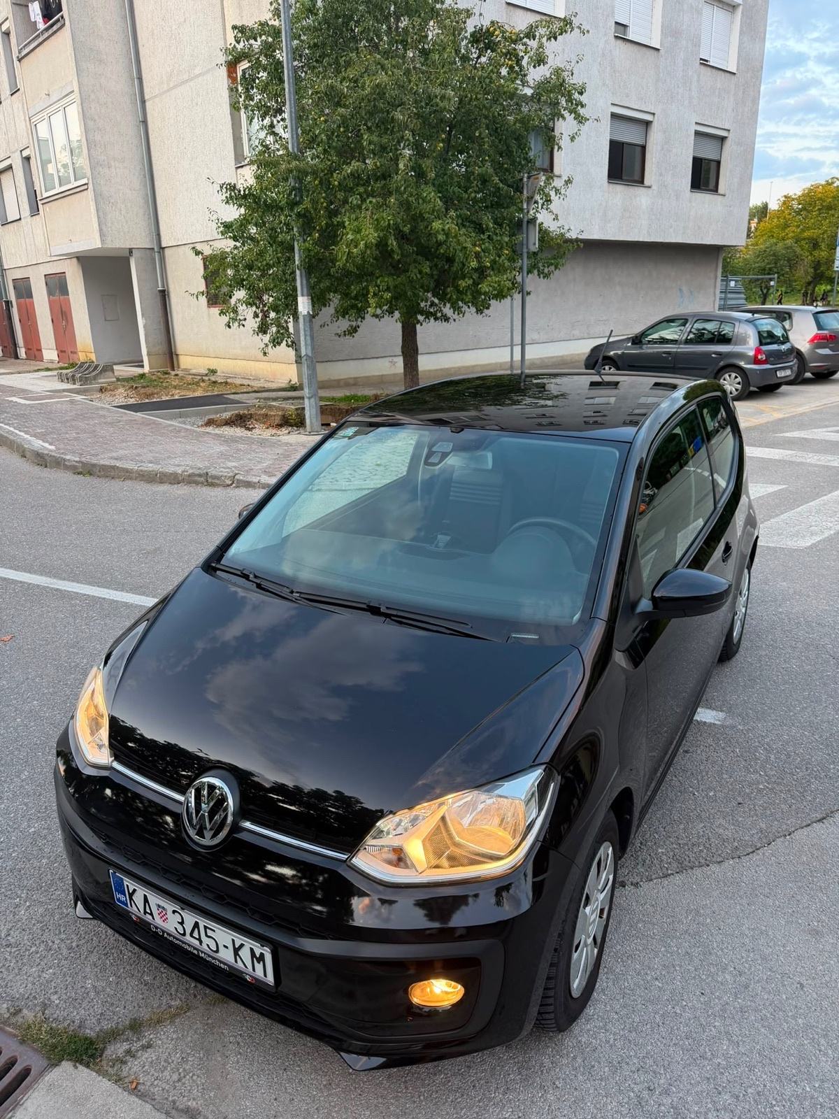 Volkswagen Up! 1,0 MPI, fotografija 16