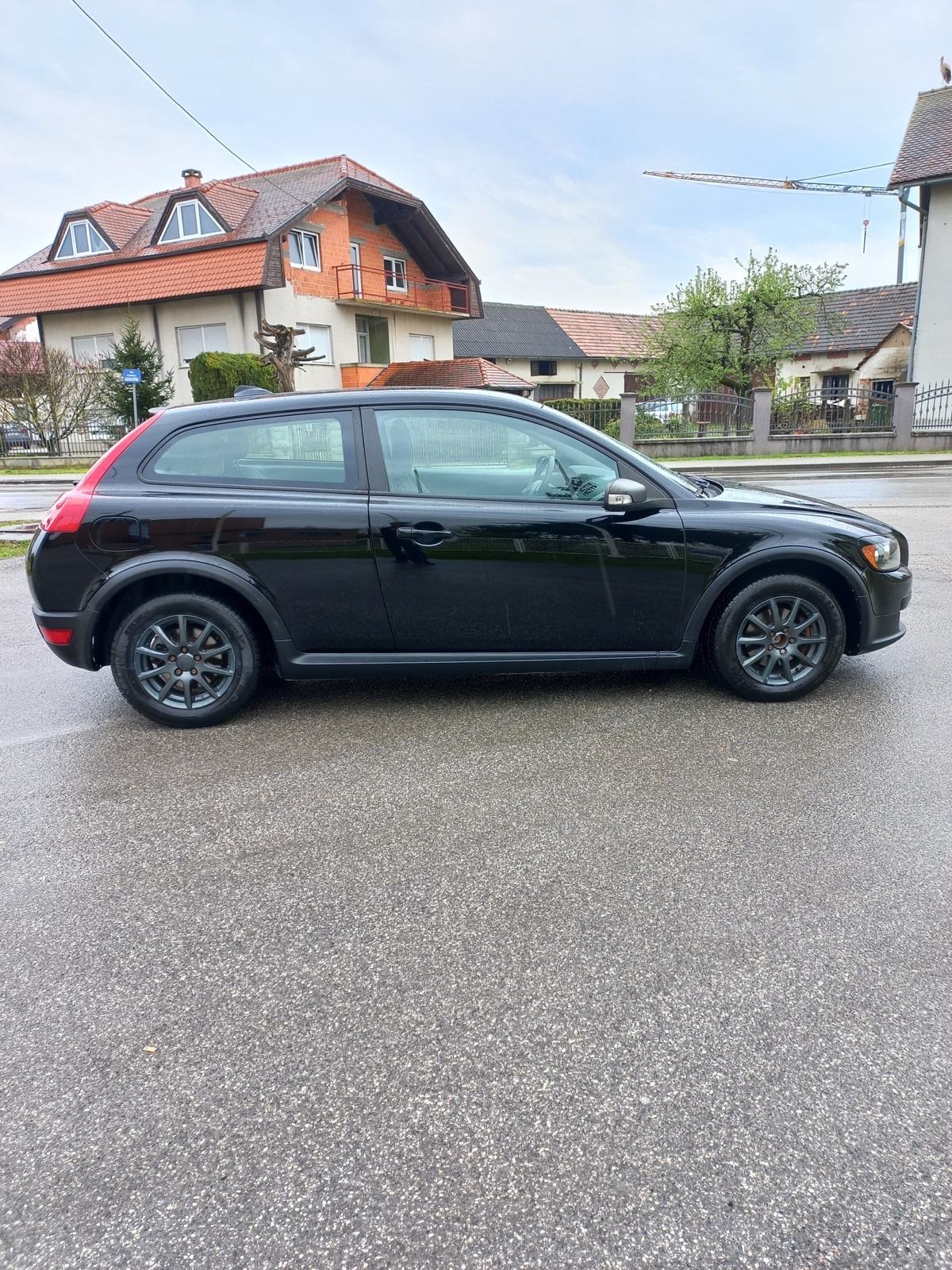 Volvo C30 1,6 D AUTO KAO NOV, fotografija 4