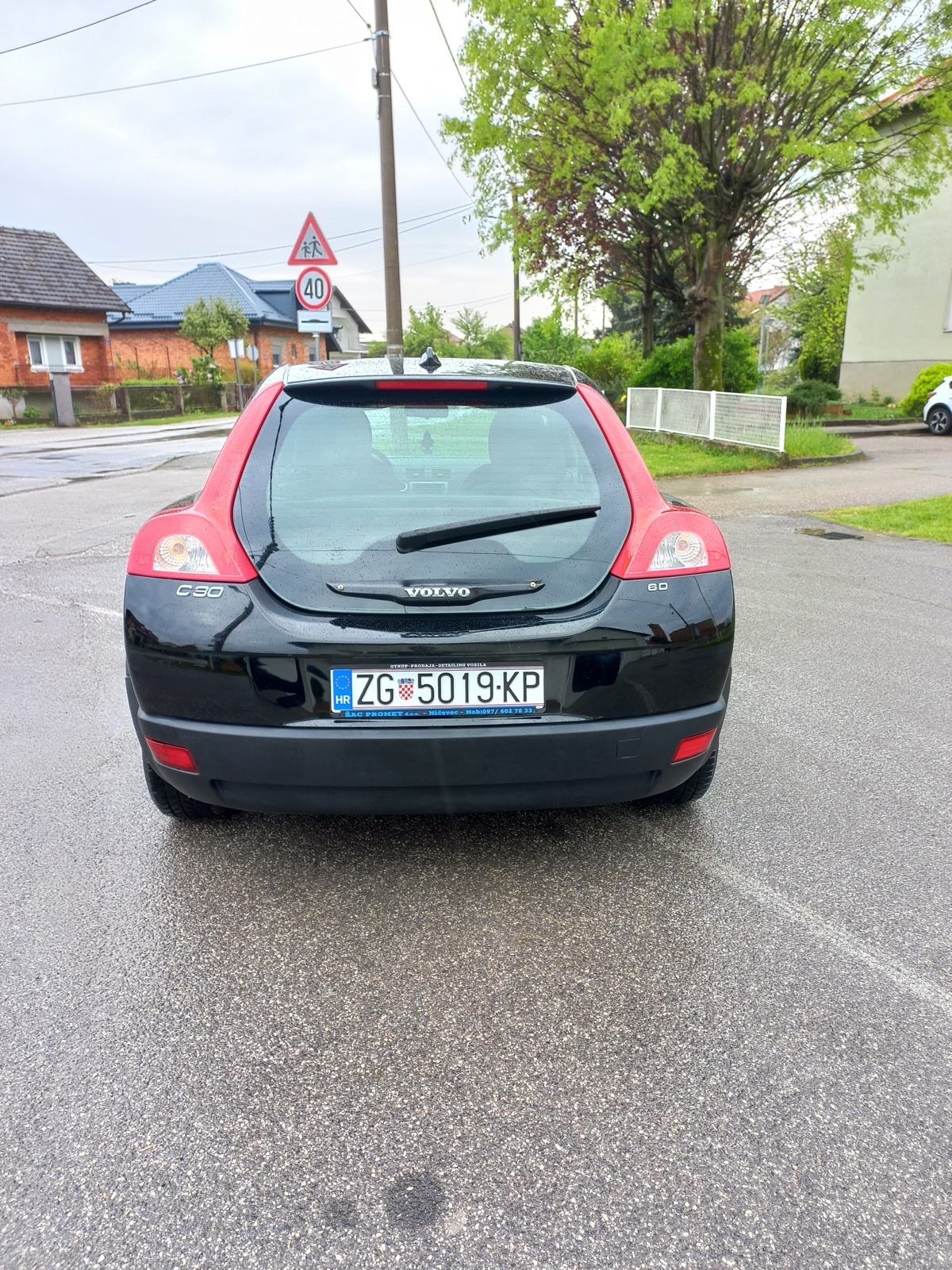 Volvo C30 1,6 D AUTO KAO NOV, fotografija 6