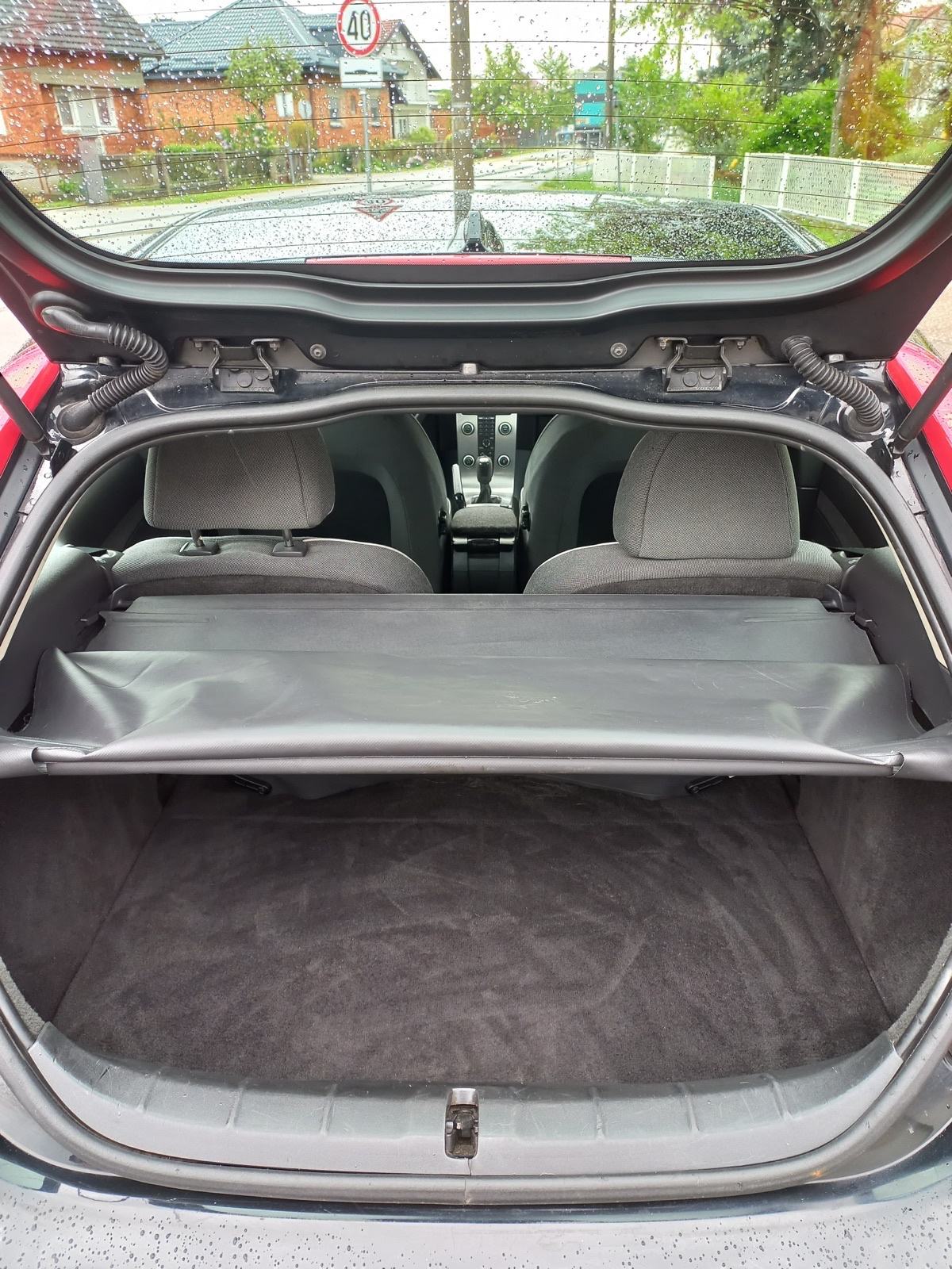 Volvo C30 1,6 D AUTO KAO NOV, fotografija 11