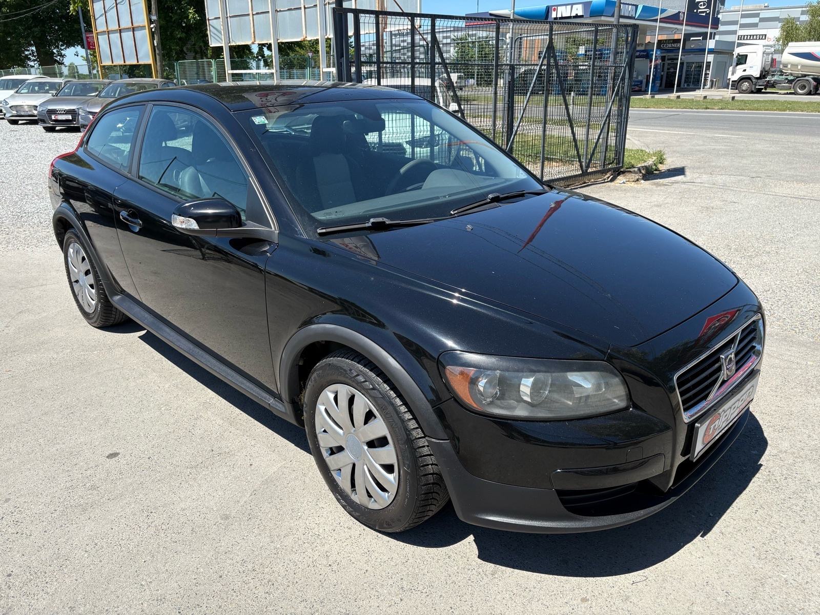 Volvo C30 1,6 D REG:09/2026 - KLIMA - AUTOKREDIT, fotografija 8