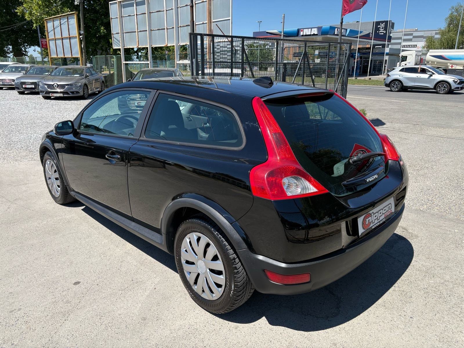 Volvo C30 1,6 D REG:09/2026 - KLIMA - AUTOKREDIT, pogled izvana - slika 4
