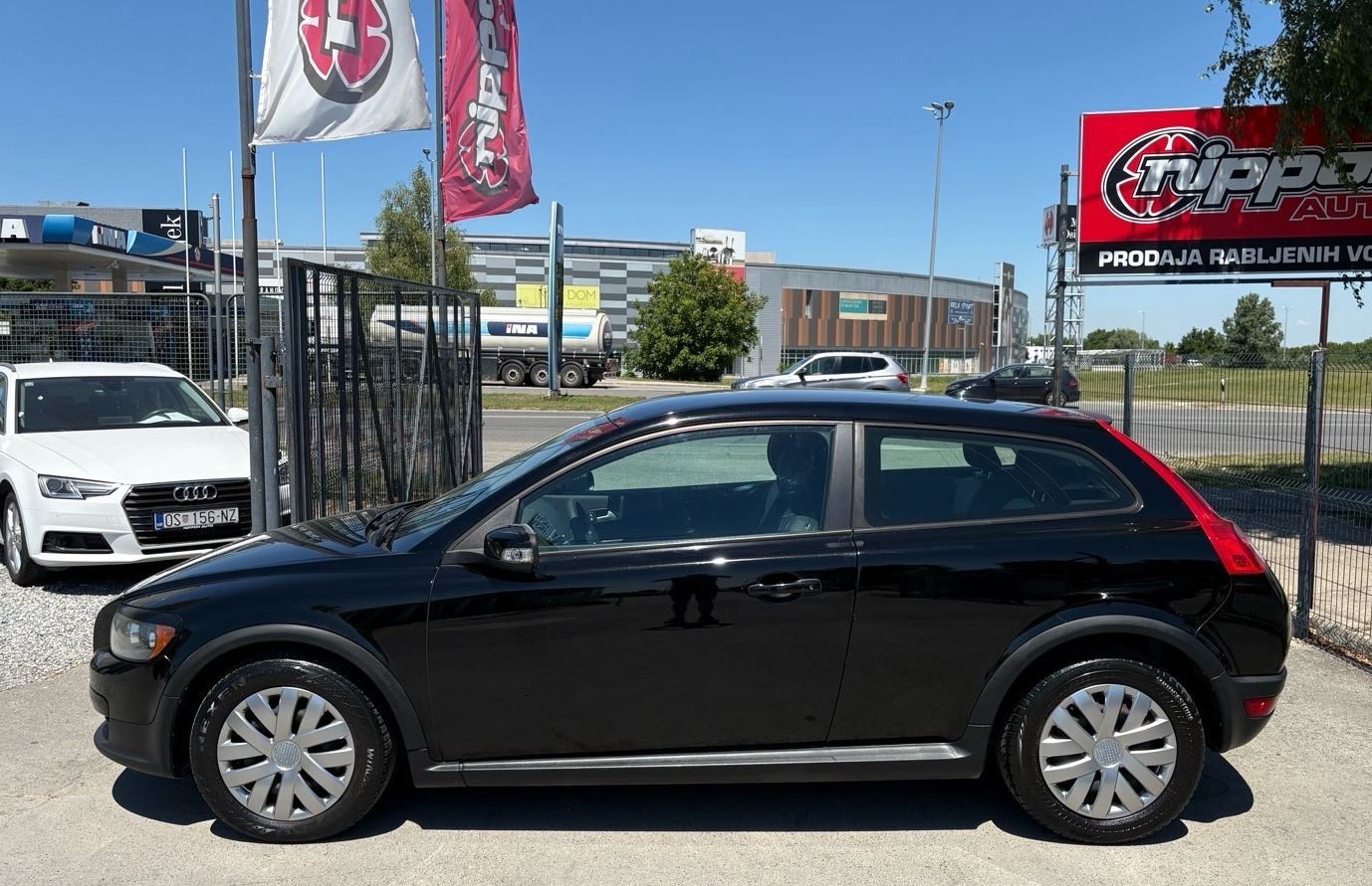 Volvo C30 1,6 D REG:09/2026 - KLIMA - AUTOKREDIT, pogled izvana - slika 3