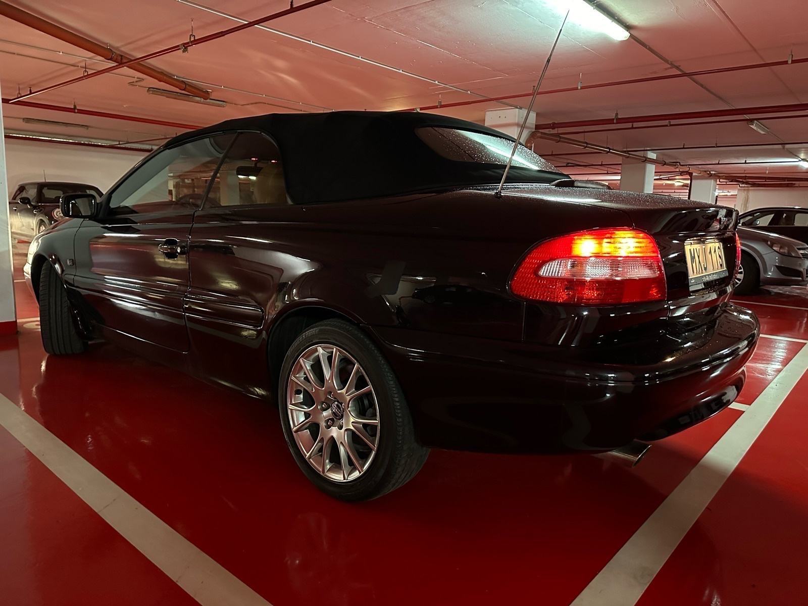 Volvo C70 2.4 T automatik, fotografija 11