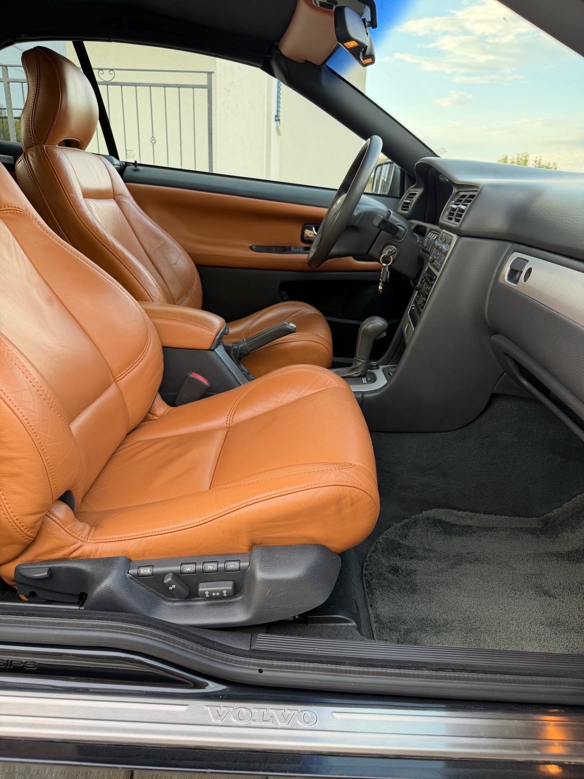 Volvo C70 2.4 T automatik, fotografija 15