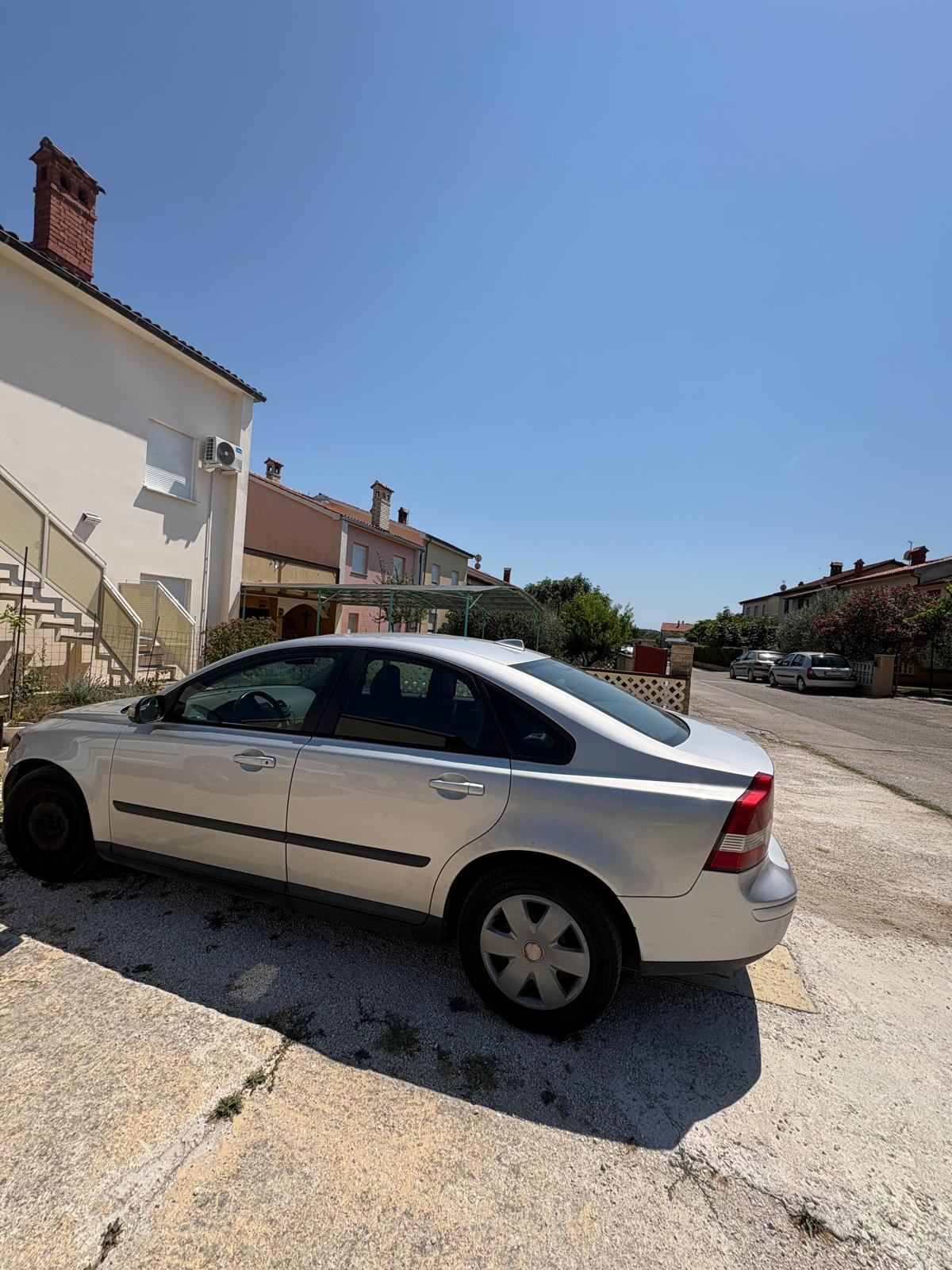 Volvo S40 1,6 D, fotografija 2