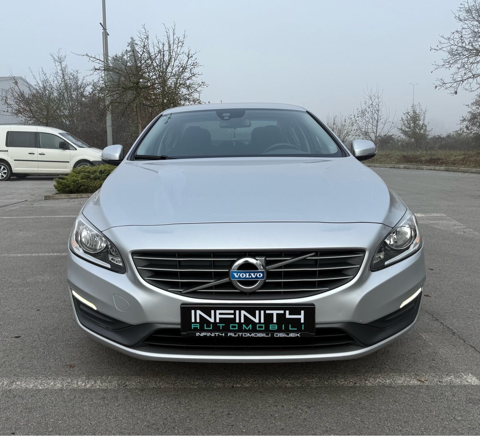 Volvo S60 1.6D NAVI, AUT.DVOZ.KLIMA, ALU, VELIKI SERVIS, REG: 04/2027, pogled izvana - slika 4