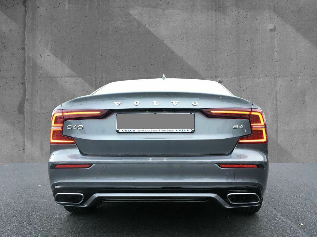 Volvo S60 2.0 B4 R-DESIGN Mild Hybrid Automatic ACC-TEMP KAMERA360 LED, fotografija 10