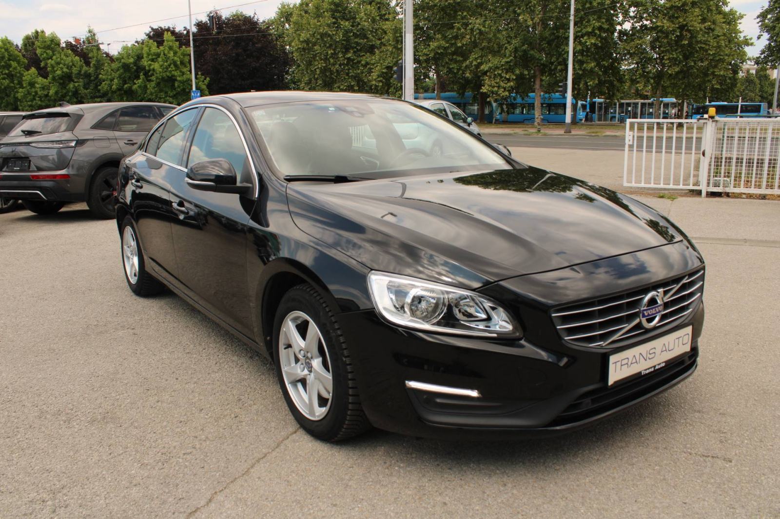 Volvo S60 2.0D reg 2/2027, fotografija 3