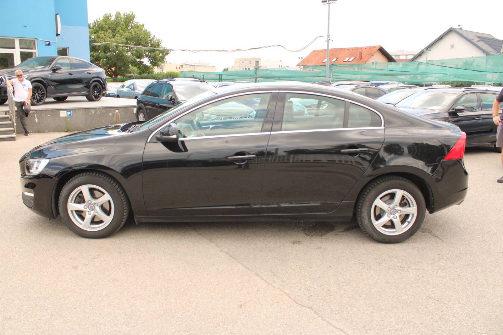 Volvo S60 2.0D reg 2/2027, fotografija 8