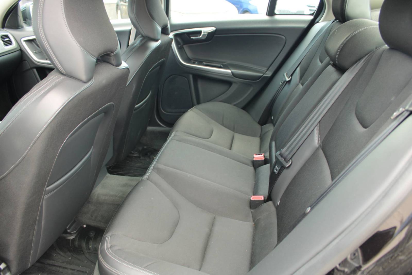 Volvo S60 2.0D reg 2/2027, fotografija 10