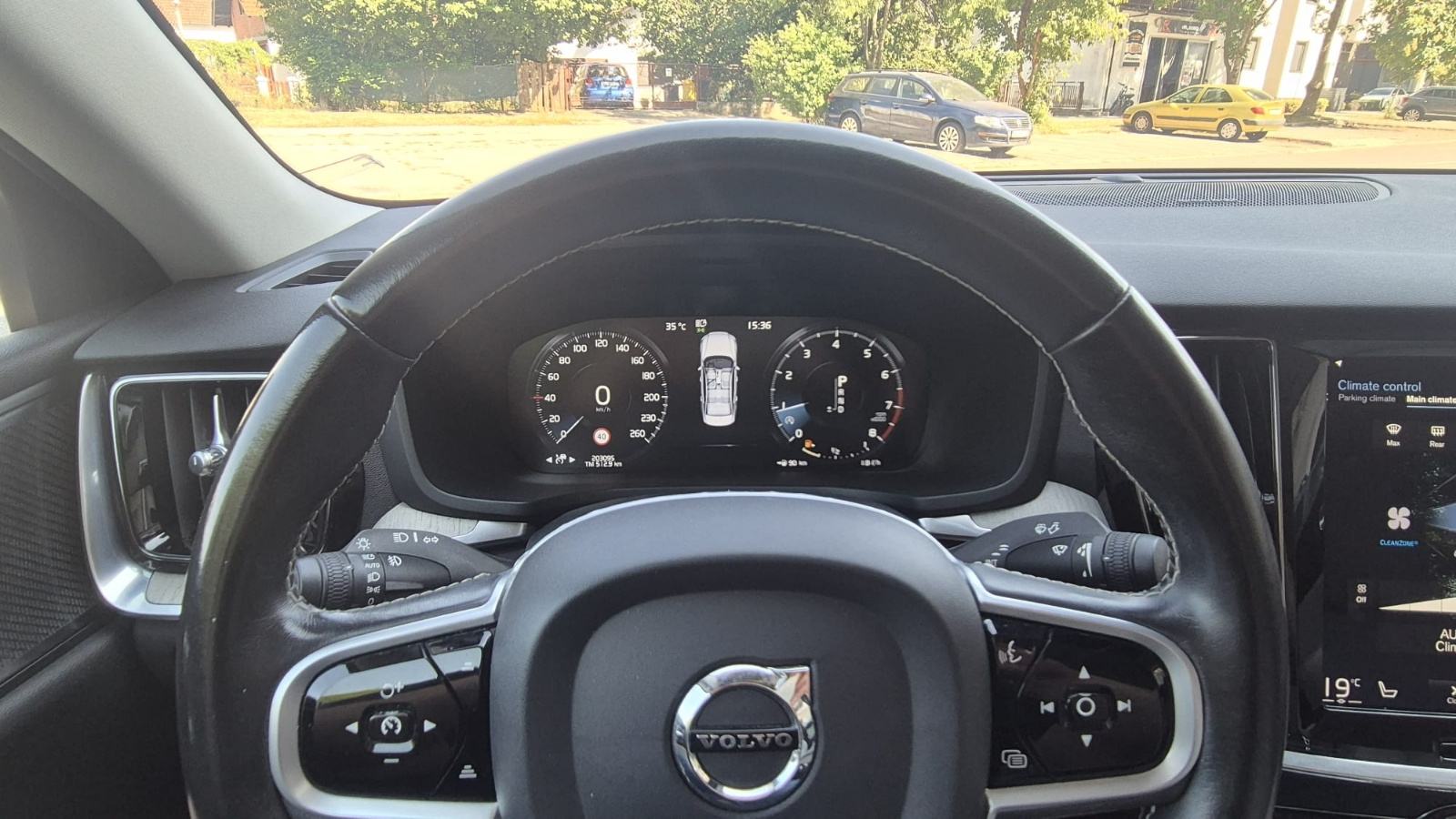 Volvo S60 automatik B4 B inscription vrhunski kupljen u RH, fotografija 6