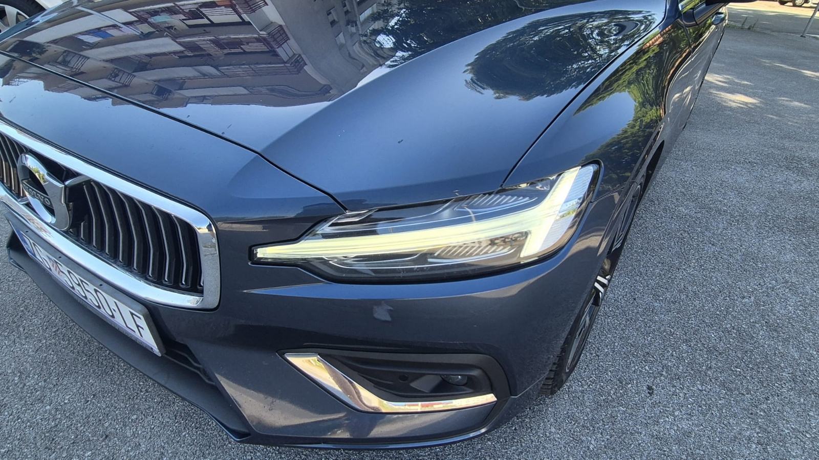 Volvo S60 automatik B4 B inscription vrhunski kupljen u RH, fotografija 9
